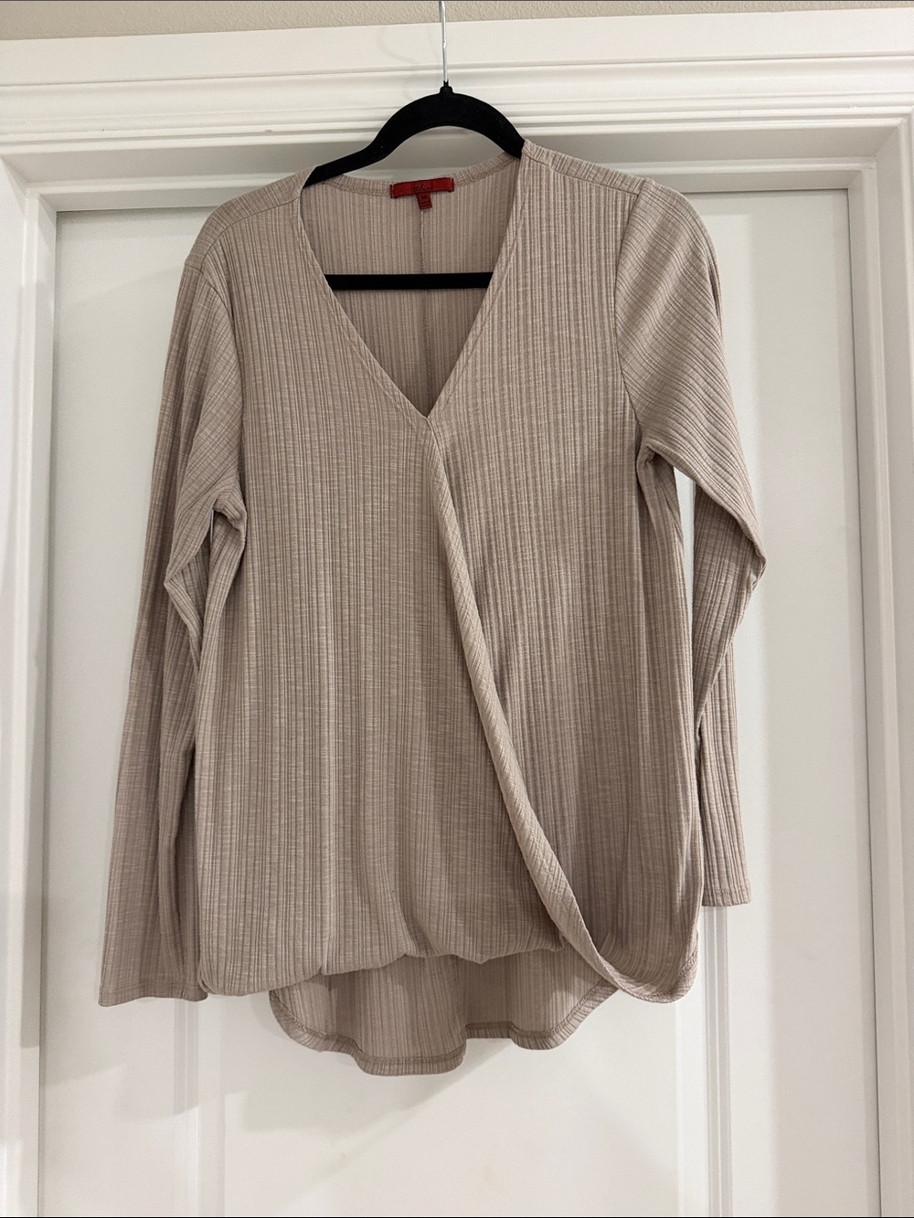 Ribbed V-Neck Long Sleeve Top in Beige